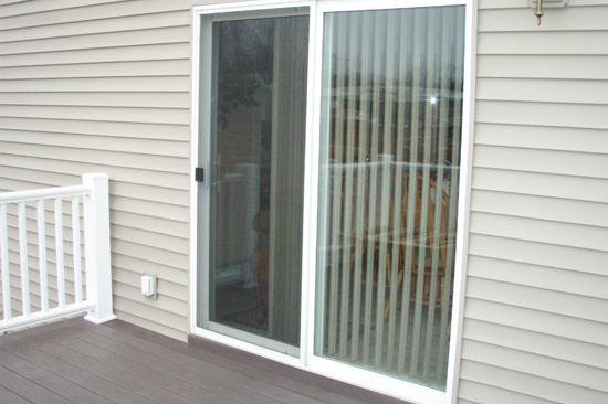 Pine Hills-screen-door-repair